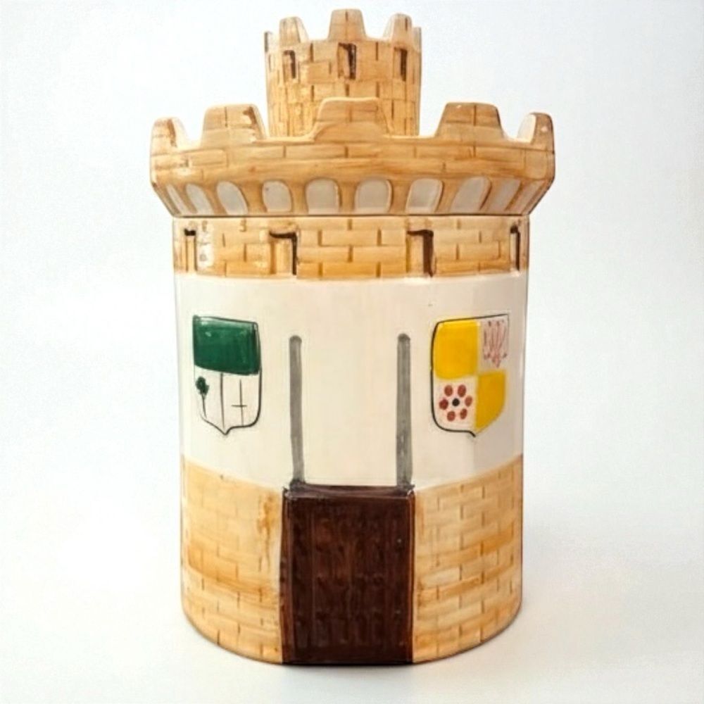 Williams Sonoma Grand Cuisine Ceramic Castle Cookie Jar Italy